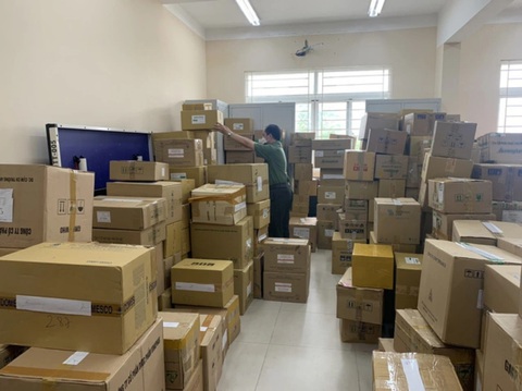 Đề nghị truy tố 7 bị can liên quan đường dây sản xuất, buôn bán thuốc tây giả - Ảnh 1. Tang vật công an thu giữ - Ảnh: B.H.