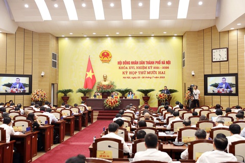 Chủ tịch Hà Nội hứa: Mỗi người sẽ làm việc gấp đôi, gấp ba để 'xây dựng thủ đô giàu đẹp hơn' - Ảnh 1. Toàn cảnh phiên chất vấn và trả lời chất vấn - Ảnh: HĐND TP Hà Nội