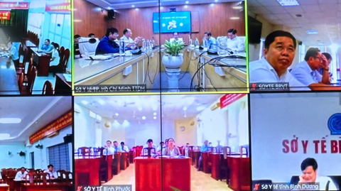 6 tỉnh Đông Nam bộ họp bàn ‘liên kết vùng’ cải thiện sức khỏe người dân - Ảnh 1. Lần đầu tiên 6 giám đốc Sở Y tế TP.HCM, Tây Ninh, Bà Rịa - Vũng Tàu, Đồng Nai, Bình Dương, Bình Phước họp bàn ‘liên kết vùng’ cải thiện sức khỏe người dân - Ảnh: SYT cung cấp