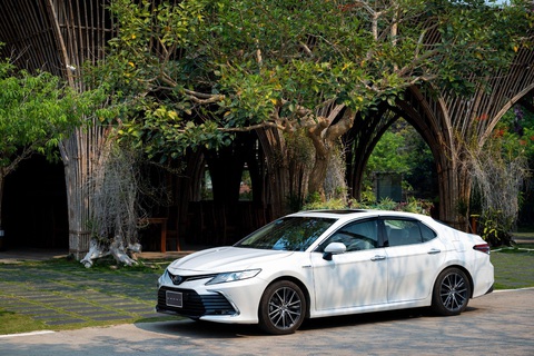 Với nhiều nâng cấp, Toyota Camry ngày càng được ưa chuộng - Ảnh 1. Camry - mẫu sedan hạng D bán chạy nhất tại Việt Nam