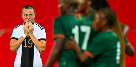 Tuyển nữ Đức thua sốc Zambia trong trận giao hữu chuẩn bị cho World Cup 2023 - Ảnh 1. Tuyển nữ Đức gây thất vọng khi để thua Zambia trong trận giao hữu chuẩn bị cho World Cup 2023 - Ảnh: GETTY