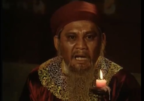 Hình ảnh nhân vật Trần Thủ Độ về già mang nhiều trăn trở - Ảnh chụp màn hình: LINH ĐOAN Hình ảnh nhân vật Trần Thủ Độ về già mang nhiều trăn trở - Ảnh chụp màn hình: LINH ĐOAN