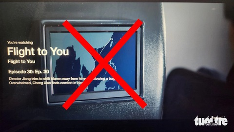 Cảnh phim "Flight to you" trên Netflix vẫn hiển thị tấm bản đồ có "đường lưỡi bò" - Ảnh: CÁT KHUÊ Cảnh phim "Flight to you" trên Netflix vẫn hiển thị tấm bản đồ có "đường lưỡi bò" - Ảnh: CÁT KHUÊ