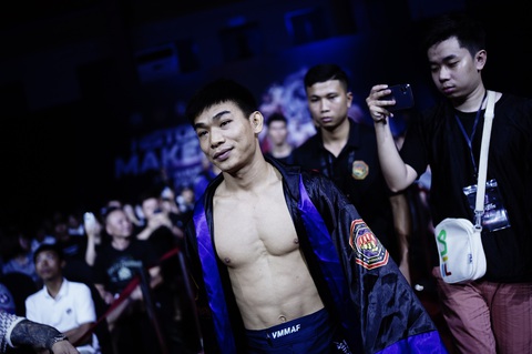 Trần Ngọc Lượng có chiến thắng thuyết phục ở hạng cân 60kg, hạng A tại MMA LION Championship 07 - Ảnh: MMA LION Trần Ngọc Lượng có chiến thắng thuyết phục ở hạng cân 60kg, hạng A tại MMA LION Championship 07 - Ảnh: MMA LION