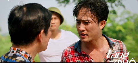 'Mến trọc' Doãn Quốc Đam có tóc trở lại 'Làng trong phố' làm khán giả quay xe - Ảnh 2. "Mến" trọc trở lại bỗng có tóc và tính cách cũng khác xưa