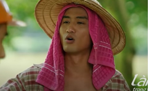 Doãn Quốc Đam vai Mến trong phim Làng trong phố - Ảnh: ĐPCC Doãn Quốc Đam vai Mến trong phim Làng trong phố - Ảnh: ĐPCC