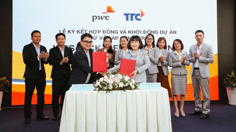 Áp dụng IFRS được xem là một công tác chiến lược quan trọng của TTC trong việc cải thiện và nâng cao tính chuyên nghiệp mọi mặt hoạt động kinh doanh, nhất là trong xu hướng toàn cầu hóa như hiện nay. Ảnh: Đ.H Áp dụng IFRS được xem là một công tác chiến lược quan trọng của TTC trong việc cải thiện và nâng cao tính chuyên nghiệp mọi mặt hoạt động kinh doanh, nhất là trong xu hướng toàn cầu hóa như hiện nay. Ảnh: Đ.H
