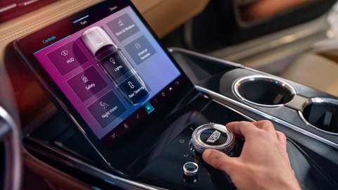 Cadillac Escalade thuần điện đỉnh cao ra mắt: Chạy hơn 700 km mỗi lần sạc, hệ thống giải trí khủng - Ảnh 12. Cadillac Escalade thuần điện đỉnh cao ra mắt: Chạy hơn 700 km mỗi lần sạc, hệ thống giải trí khủng - Ảnh 12.