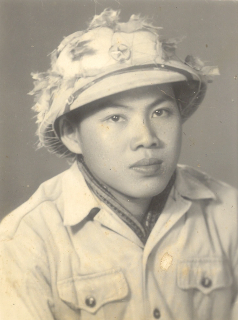 Lưu Quang Vũ ngày đầu trong quân ngũ - Ảnh: Gia đình cung cấp Lưu Quang Vũ ngày đầu trong quân ngũ - Ảnh: Gia đình cung cấp