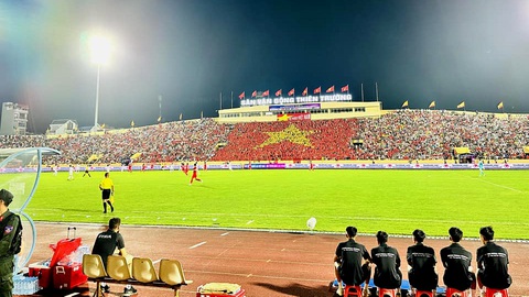100% thành viên ban chấp hành Hội CĐV bóng đá Nam Định biểu quyết thông qua việc giải thể và dừng mọi hoạt động cổ vũ trên sân - Ảnh: HỘI CĐV NAM ĐỊNH 100% thành viên ban chấp hành Hội cổ động viên bóng đá Nam Định biểu quyết thông qua việc giải thể và dừng mọi hoạt động cổ vũ trên sân - Ảnh: HỘI CĐV NAM ĐỊNH