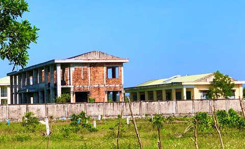 Trung tâm dạy nghề kiểu mẫu luẩn quẩn 'đầu tư, đắp chiếu, chuyển giao, xin trả, tiếp nhận' - Ảnh 3. Sau 11 năm đầu tư, chuyển giao từ chủ cũ sang chủ mới, nay chủ mới lại xin trả Trung tâm dạy nghề kiểu mẫu cho chủ cũ - Ảnh: T.M.