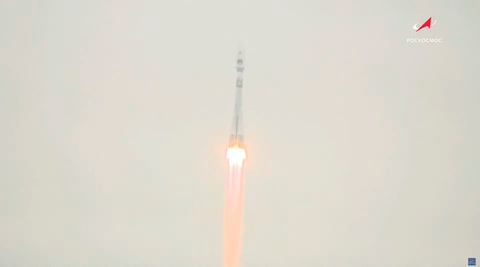 Tên lửa đưa tàu đổ bộ mặt trăng Luna-25 được phóng lên từ sân bay vũ trụ Vostochny, Nga, ngày 11-8 - Ảnh: REUTERS Tên lửa đưa tàu đổ bộ Mặt trăng Luna-25 được phóng lên từ sân bay vũ trụ Vostochny, Nga, ngày 11-8 - Ảnh: REUTERS