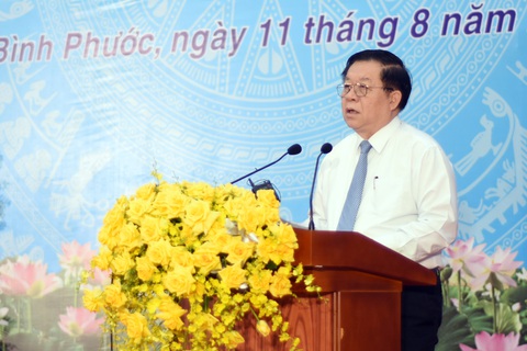 Xây dựng Bình Phước thành địa chỉ hấp dẫn về giao lưu văn hóa quốc tế - Ảnh 1. Trưởng Ban Tuyên giáo Trung ương Nguyễn Trọng Nghĩa phát biểu tại Hội nghị văn hóa tỉnh Bình Phước năm 2023 - Ảnh: A LỘC