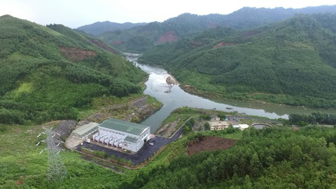 Thuỷ điện Sông Tranh 2 tiếp tục xả nước về hạ du theo yêu cầu - Ảnh 1. Toàn cảnh hồ thủy điện Sông Tranh - Ảnh: Thanh Thiên