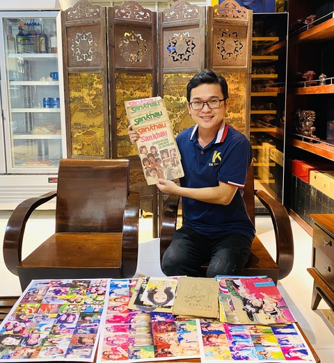 Lâm Hữu Tặng bên bộ sưu tập quý của mình - Ảnh: NVCC Lâm Hữu Tặng bên bộ sưu tập quý của mình - Ảnh: NVCC