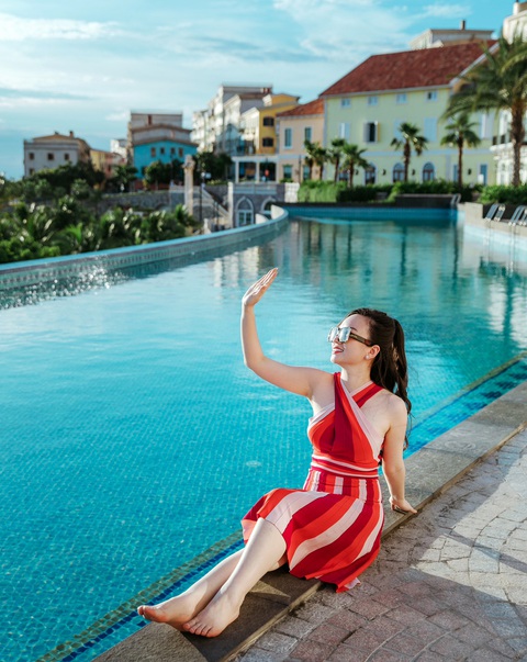 “Không có phụ nữ xấu, chỉ có phụ nữ không biết cách làm đẹp” - chị Nam Phương yêu thích quan điểm này “Không có phụ nữ xấu, chỉ có phụ nữ không biết cách làm đẹp” - chị Nam Phương yêu thích quan điểm này