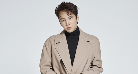 ‘Hoàng tử Châu Á’ Jang Geun Suk nhờ dịch vụ mai mối để tìm vợ - Ảnh 1. Jang Geun Suk quyết định nhờ dịch vụ mai mối để tìm vợ