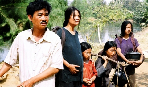 Các diễn viên chính của "Áo lụa Hà Đông". Các diễn viên chính của "Áo lụa Hà Đông".