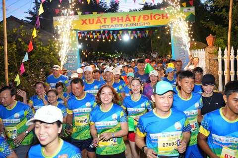 Lời kêu gọi bảo tồn voi hoang dã từ giải chạy Khám phá Nông Sơn 2023 - Ảnh 1. Giải chạy Khám phá Nông Sơn năm nay thu hút 700 vận động viên tham gia - Ảnh: UBND huyện Nông Sơn