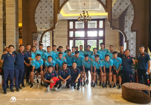 U23 Việt Nam nhanh chóng ổn định nơi đóng quân tại một khách sạn sang trọng ở Bangkok, Thái Lan - Ảnh: VFF U23 Việt Nam nhanh chóng ổn định nơi đóng quân tại một khách sạn sang trọng ở Bangkok, Thái Lan - Ảnh: VFF