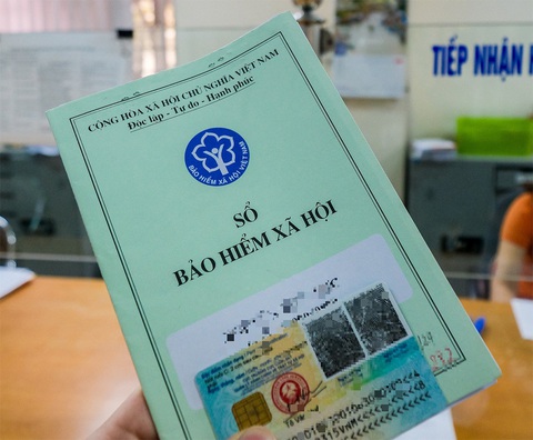 Nhờ thực hiện mã định danh công dân, Bảo hiểm xã hội tỉnh Phú Yên mới phát hiện trường hợp 1 người chết cách đây hơn 6 năm vẫn được trả lương hưu đều đặn mỗi tháng - Ảnh minh họa: NAM TRẦN Nhờ thực hiện mã định danh công dân, Bảo hiểm xã hội tỉnh Phú Yên mới phát hiện trường hợp 1 người chết cách đây hơn 6 năm vẫn được trả lương hưu đều đặn mỗi tháng - Ảnh minh họa: NAM TRẦN