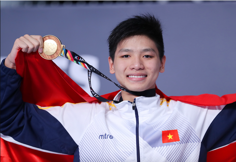 ‘Thần đồng’ bơi lội Kim Sơn giã từ tuyển Việt Nam - Ảnh 1. Nguyễn Hữu Kim Sơn giã từ tuyển Việt Nam - Ảnh: NGUYỄN KHÁNH