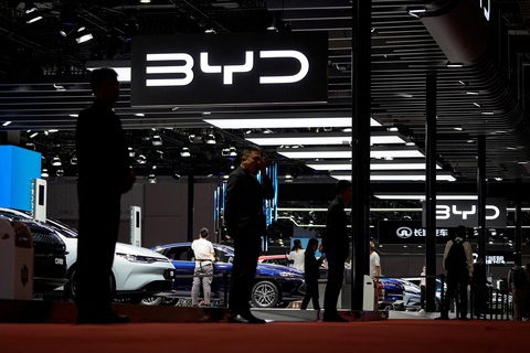 BYD kêu gọi các hãng xe Trung Quốc khác chung tay đấu lại đối thủ quốc tế, lập tức bị từ chối - Ảnh 2. Một số lãnh đạo các hãng xe khác đồng ý chung tay với BYD. Nhưng lãnh đạo một trong những tập đoàn hàng đầu Trung Quốc là Great Wall Motors lập tức nói không - Ảnh: Reuters