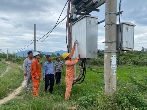 Điện lực Đông Hòa phát hiện nhiều vụ trộm vật tư điện tại các trạm biến áp - Ảnh 2. Điện lực Đông Hòa phát hiện nhiều vụ trộm vật tư điện tại các trạm biến áp - Ảnh 2.