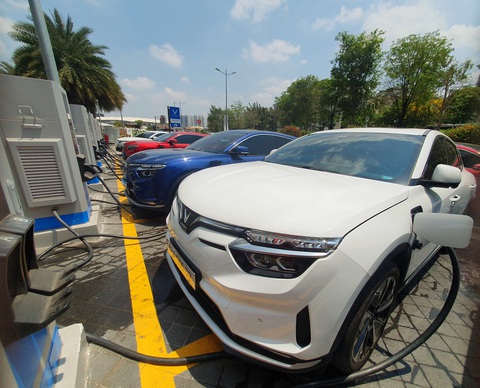Cuộc đua xe điện ở Việt Nam sôi động ra sao? - Ảnh 1. Nhiều doanh nghiệp tăng đầu tư xe điện tại Việt Nam - Ảnh: CÔNG TRUNG