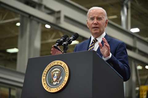 Tổng thống Mỹ Joe Biden phát biểu tại bang Wisconsin, ngày 15-8 - Ảnh: AFP Tổng thống Mỹ Joe Biden phát biểu tại bang Wisconsin, ngày 15-8 - Ảnh: AFP