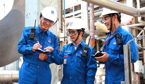 Lọc dầu Dung Quất vận hành trơn chu nhiều năm nhờ yếu tố nào? - Ảnh 1. Kỹ sư BSR làm chủ khoa học công nghệ, vận hành an toàn Nhà máy lọc dầu Dung Quất