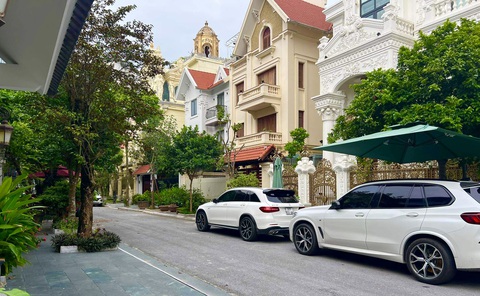 Nghi phạm bắt cóc bé trai 7 tuổi là cảnh sát giao thông - Ảnh 2. Hiện trường nơi nghi phạm thực hiện hành vi bắt cóc bé trai - Ảnh: DANH TRỌNG