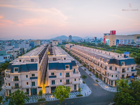 Tham vọng của Đất Xanh Miền Trung khi đổi tên thành Regal Group - Ảnh 3. Regal Pavillon - Phố đi bộ thương mại hạng sang duy nhất ở quận trung tâm Hải Châu (Đà Nẵng)