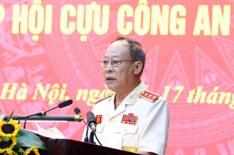 Thủ tướng: Hội cựu Công an nhân ra đời thể hiện sự quan tâm của Đảng với lực lượng công an - Ảnh 2. Thượng tướng Lê Quý Vương - nguyên thứ trưởng Bộ Công an - phát biểu tại đại hội - Ảnh: DANH TRỌNG