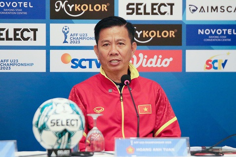 HLV Hoàng Anh Tuấn quyết tâm cùng U23 Việt Nam đi tới trận đấu cuối cùng tại Giải U23 Đông Nam Á 2023 - Ảnh: VFF HLV Hoàng Anh Tuấn quyết tâm cùng U23 Việt Nam đi tới trận đấu cuối cùng tại Giải U23 Đông Nam Á 2023 - Ảnh: VFF