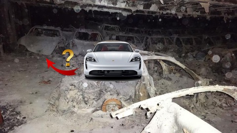 Bên trong tàu Fremantle Highway bị cháy: Nghi có xe điện Porsche, khoang trống đã ngăn cháy rộng hơn - Ảnh 3. Những chiếc xe bị cháy gần như hoàn toàn nên rất khó nhận diện. Song Autoevolution cho rằng chiếc nằm ở góc ngoài cùng bên trái bức ảnh chính là Porsche Taycan - Ảnh: RTL Nieuws/Autoevolution