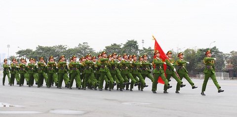CAND là “thanh bảo kiếm” bảo vệ Đảng, Nhà nước, Tổ quốc và Nhân dân Công an nhân dân là “thanh bảo kiếm” bảo vệ Đảng, Nhà nước, Tổ quốc và Nhân dân