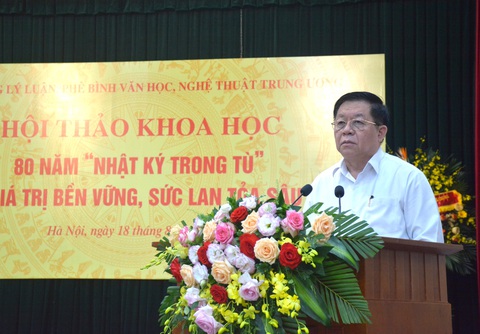 Trưởng ban Tuyên giáo Trung ương Nguyễn Trọng Nghĩa phát biểu tổng kết hội thảo - Ảnh: TRÂN HOÀNG Trưởng Ban Tuyên giáo Trung ương Nguyễn Trọng Nghĩa phát biểu tổng kết hội thảo - Ảnh: TRÂN HOÀNG
