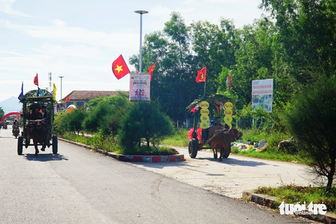 Để đảm bảo an toàn, mỗi lượt đua chỉ cho phép hai đội tham gia - Ảnh: TRẦN HOÀI Để đảm bảo an toàn, mỗi lượt đua chỉ cho phép hai đội tham gia - Ảnh: TRẦN HOÀI