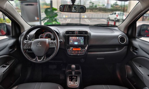 Tin tức giá xe: Mitsubishi Attrage 'dọn kho' chỉ còn ngang Kia Morning đời cũ - Ảnh 3. Trong phân khúc, Attrage có 2 điểm nổi trội được chú ý tới là không gian nội thất rộng rãi so với kích thước và khả năng tiết kiệm nhiên liệu cao - Ảnh: Đại lý Mitsubishi/Facebook