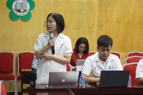 TS.BS Lê Thị Thu Hàchia sẻ về tác hại của thuốc lá điện tử - Ảnh: D.LIỄU TS.BS Lê Thị Thu Hà chia sẻ về tác hại của thuốc lá điện tử - Ảnh: D.LIỄU