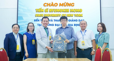 Chương trình tài năng GDU: ‘Học với lãnh đạo để trở thành lãnh đạo’ - Ảnh 2. Chương trình tài năng GDU: ‘Học với lãnh đạo để trở thành lãnh đạo’ - Ảnh 2.