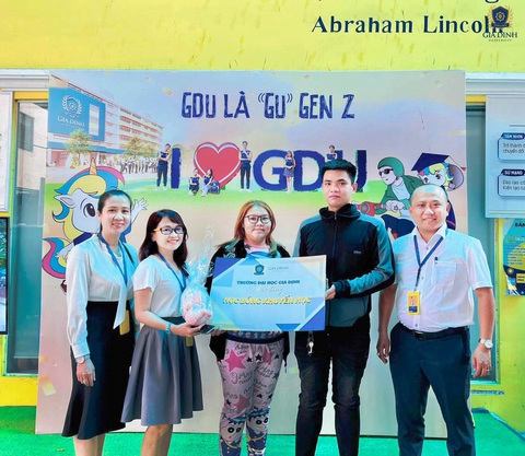 Chương trình tài năng GDU: ‘Học với lãnh đạo để trở thành lãnh đạo’ - Ảnh 4. Chương trình tài năng GDU: ‘Học với lãnh đạo để trở thành lãnh đạo’ - Ảnh 4.