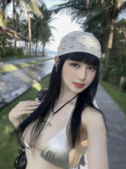 Sắc vóc hot girl đời đầu Tâm Tít ra sao ngày trở lại - Ảnh 2. Sắc vóc hot girl đời đầu Tâm Tít ra sao ngày trở lại - Ảnh 2.