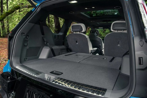 Kia công bố dàn trang bị cho EV9 - Ảnh 4. Cả khoang hành khách và hành lý của xe đều rất rộng rãi - Ảnh: Kia