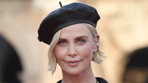 Charlize Theron từ chối tăng cân cho vai diễn - Ảnh 1. Charlize Theron không muốn tăng cân trong bất cứ vai diễn nào nữa - Ảnh: Variety
