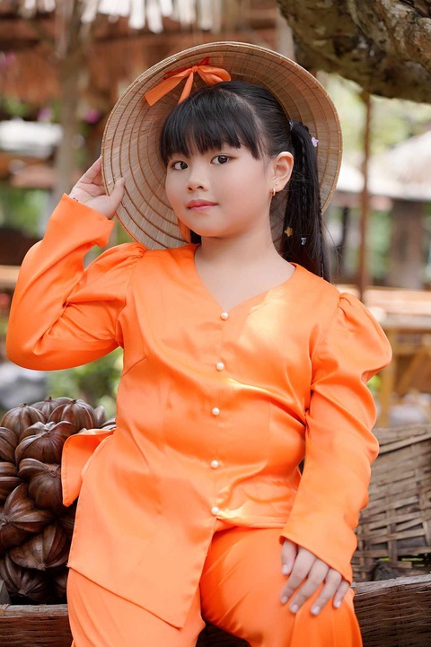 Bé Bella khi quay MV - Ảnh: NVCC Bé Bella khi quay MV - Ảnh: NVCC