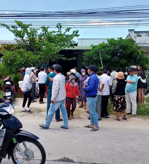 Khánh Hòa người dân phát hiện thi thể 4 mẹ con trong nhà - Ảnh 1. Hiện trường vụ việc nơi phát hiện thi thể 4 mẹ con ở Khánh Hòa - Ảnh: THỤC NGHI