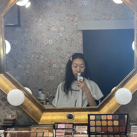 Nữ chính gây 'ám ảnh' nhất màn ảnh Hàn gọi tên 'Mask Girl' - Ảnh 5. "Cô gái mang mặt nạ" hạn chế chia sẻ hình ảnh đời thường trên mạng xã hội