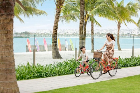 Cuộc sống tiện nghi, đẳng cấp giữa miền xanh bao la với cây xanh, mặt nước và không khí trong lành, khoáng đạt tại Vinhomes Ocean Park 1. Ảnh: Đ.H Cuộc sống tiện nghi, đẳng cấp giữa miền xanh bao la với cây xanh, mặt nước và không khí trong lành, khoáng đạt tại Vinhomes Ocean Park 1 - Ảnh: Đ.H